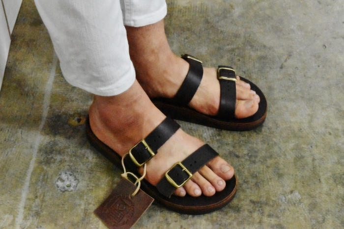 The Sandalman ・・・ W STRAP (別注・NEW) 朗報!_d0152280_21145039.jpg