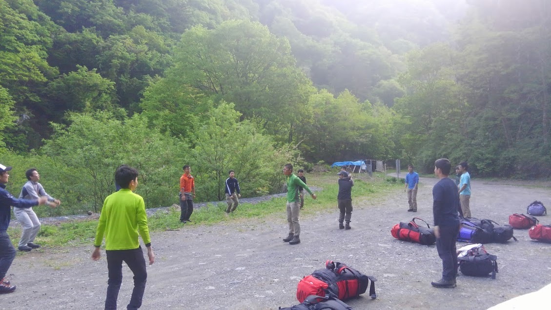 新人合宿、一年の始まり_d0237801_12500287.jpg