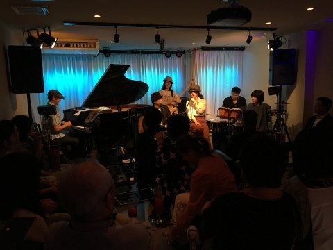 Jazzlive comin  広島  明日月曜日のライブ！_b0115606_10115281.jpg
