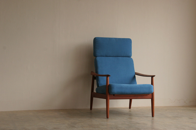 『Arne Vodder High Back Chair O様邸へ』_c0211307_1418636.jpg