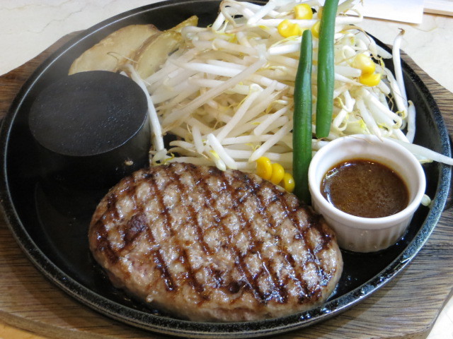 肉食堂　優　　　☆☆_a0100919_21325680.jpg