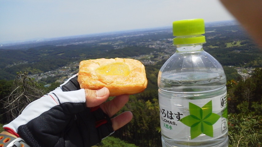 e0348420_04173982.jpg