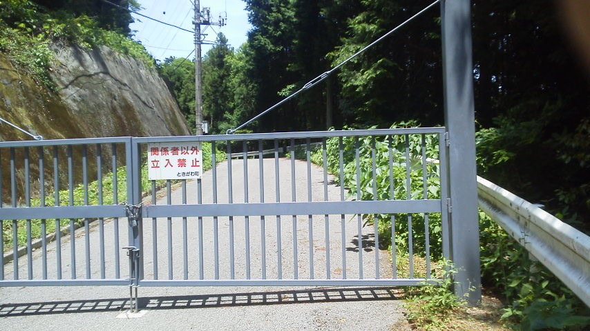 e0348420_04174046.jpg