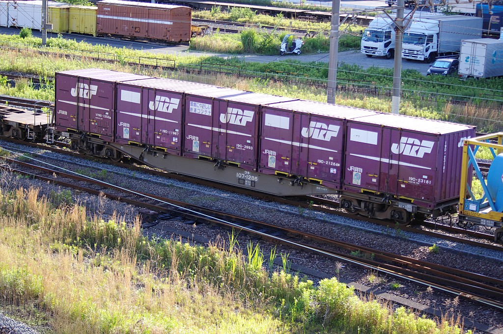 f0203926_02298.jpg