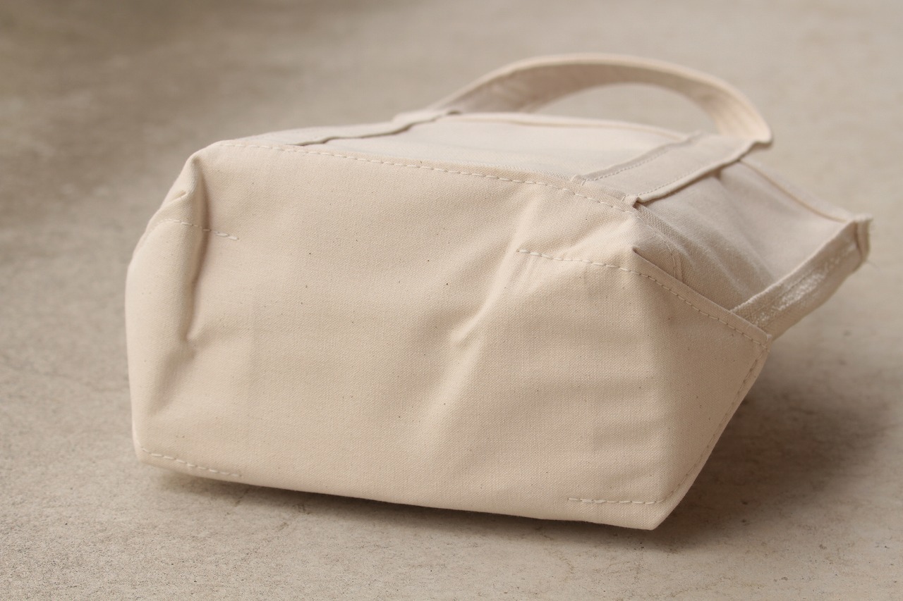 希少なオールホワイトのBoat & Tote Bag, Open Top/LL BEAN_b0139233_10542639.jpg