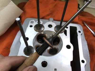 XR250 続き④_e0114857_20211608.jpg