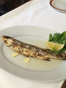 2016年サルデーニャ紀行 カブラスで昼食_a0059035_16182722.jpg