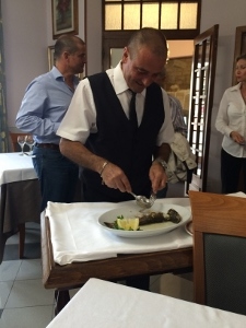2016年サルデーニャ紀行 カブラスで昼食_a0059035_16185197.jpg