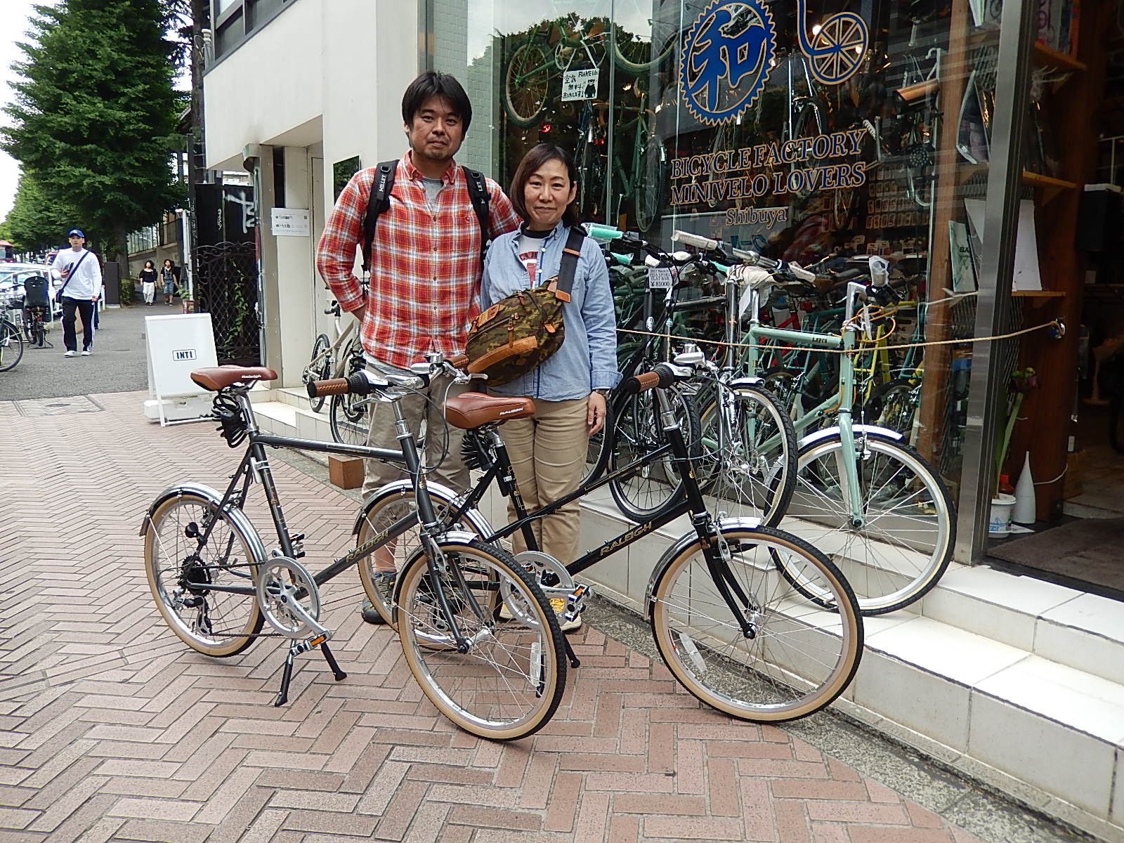 6月5日　渋谷　原宿　の自転車屋　FLAME bike前です_e0188759_183885.jpg