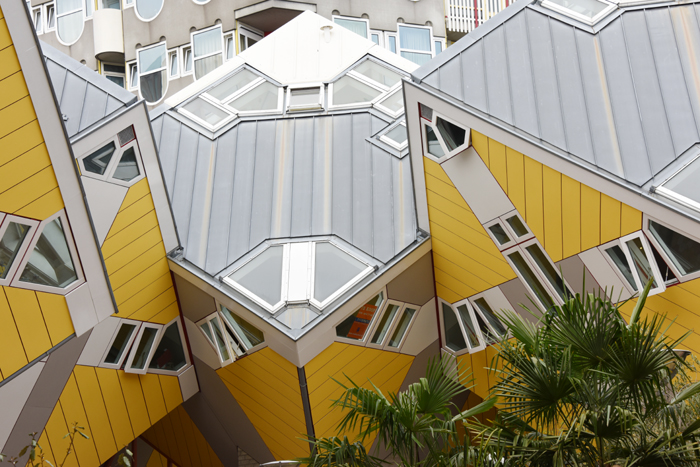 オランダ建築がやばい!オランダ・ロッテルダムのキューブハウス写真 Cube House Rotterdam photo_e0171573_0152272.jpg