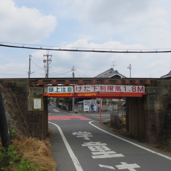 県内最大のイオン　イオンモール橿原の最寄り駅はさぞかしにぎわっているのであろう。というちょっと性格の悪いひねくれた人が書いた記事_c0001670_19584933.jpg