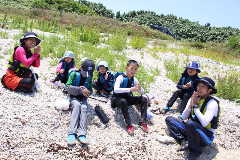 ネコキッズキャンプ〔１日目〕思いっきり海遊び！たくさん泳いで、たくさん生き物を発見！きもちいい～。_d0363878_18124009.jpg