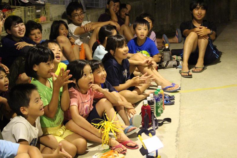 無人島冒険学校〔９日目〕遅くまで続いたおわかれパーティ。思いっきり笑って、思いっきり楽しかった。_d0363878_19013247.jpg