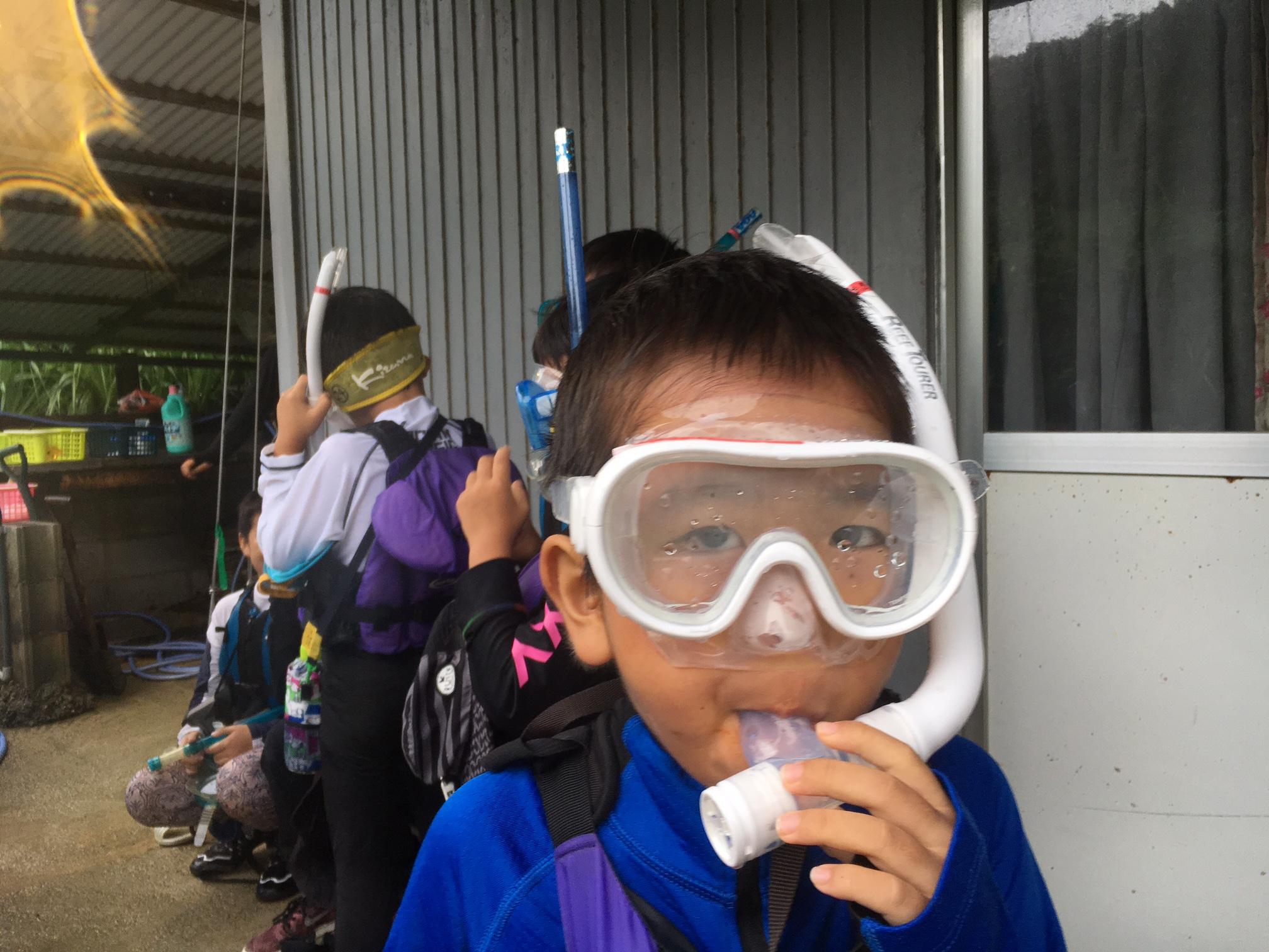 わんぱく冒険学校C〔２日目〕午後、雨が上がった！合間をぬってシュノーケルにチャレンジだ！_d0363878_19154314.jpg