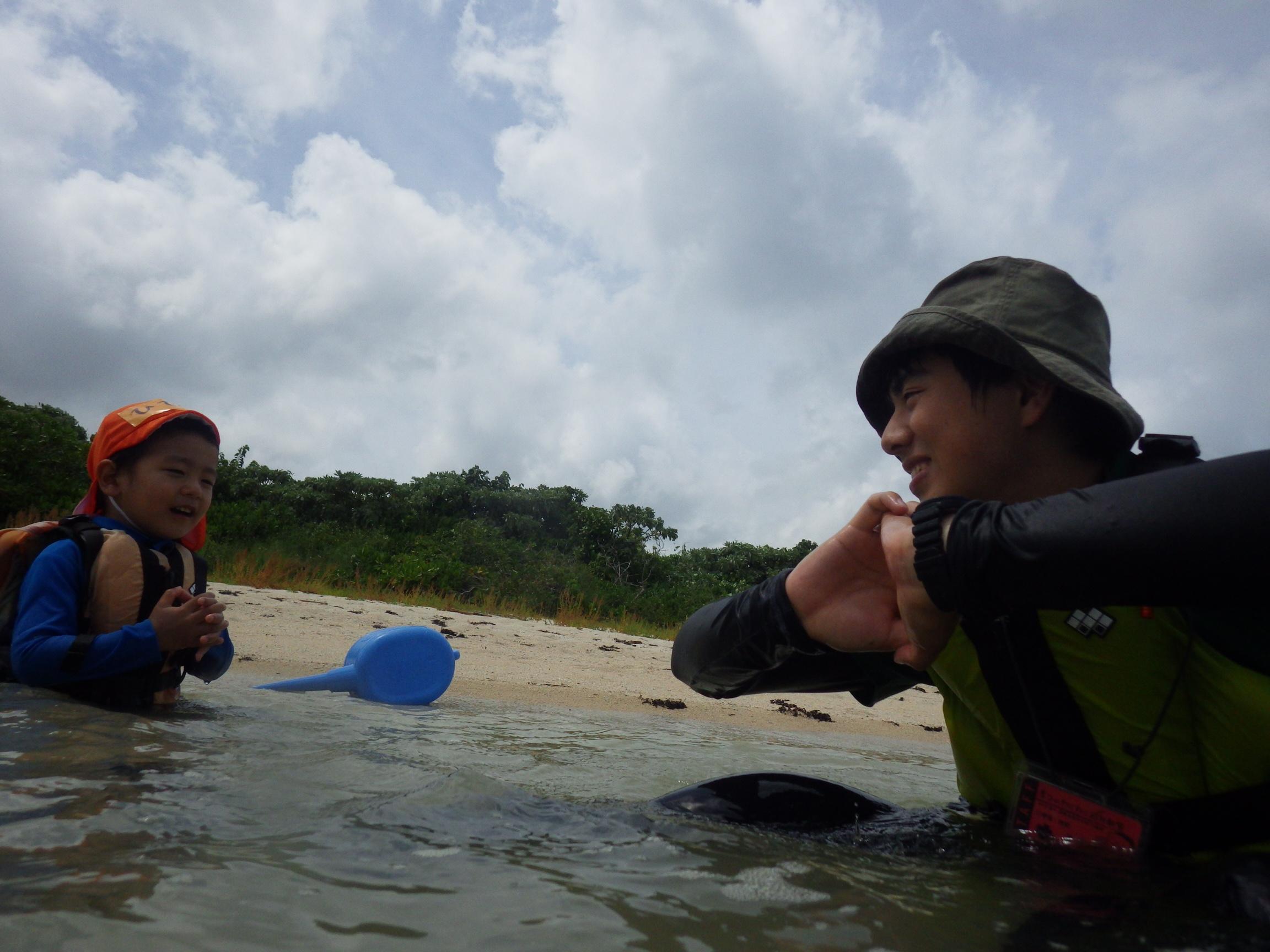 青空ようちえん〔平日〕満潮の海！どんな遊びができるかな？(6/1）_d0363878_19293046.jpg