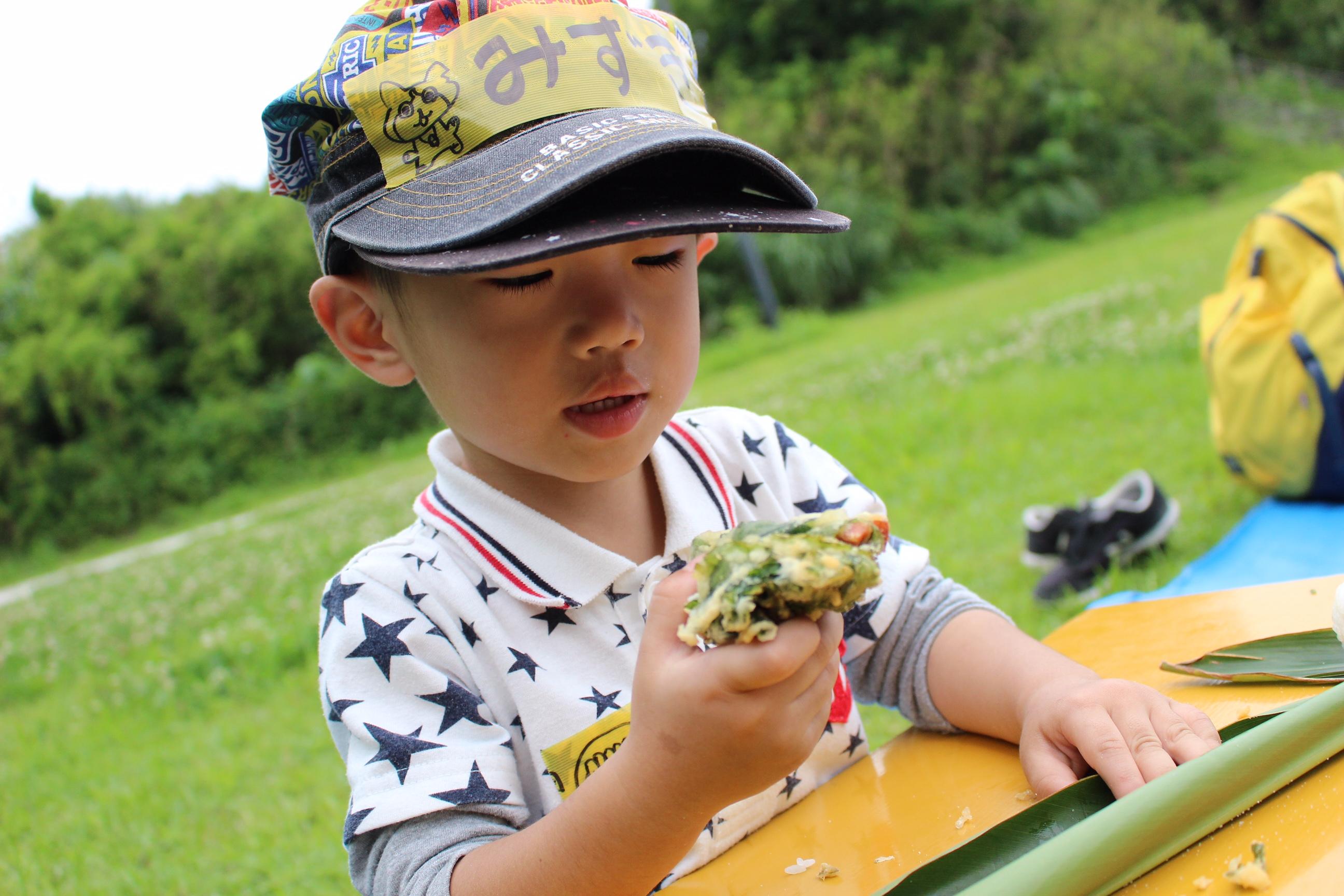 青空ようちえん〔週末〕春の野草料理ハイキング（5/1）_d0363878_19353380.jpg