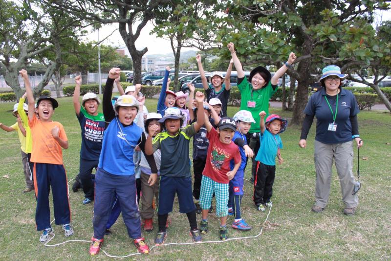 レポート ネコクラブabc 6 野あそび王さまとり大会 10 31 前編 ねこんちゅ通信 ネコのわくわく自然教室