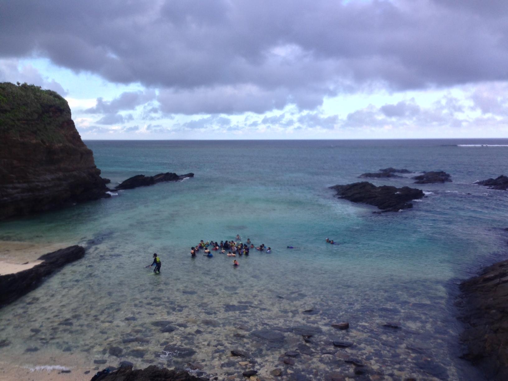 レポート◆無人島冒険学校〔６日目〕写真のようなきれいな海でシュノーケル！_d0363878_21122963.jpg