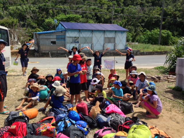 レポート◆無人島冒険学校〔１０日目・最終日〕名嘉山邸をしゅぱーつ！_d0363878_21431344.jpg