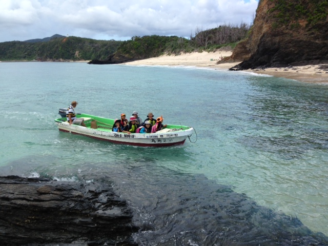 レポート◆無人島冒険学校〔６日目〕安田ヶ島についたー！_d0363878_21453572.jpg