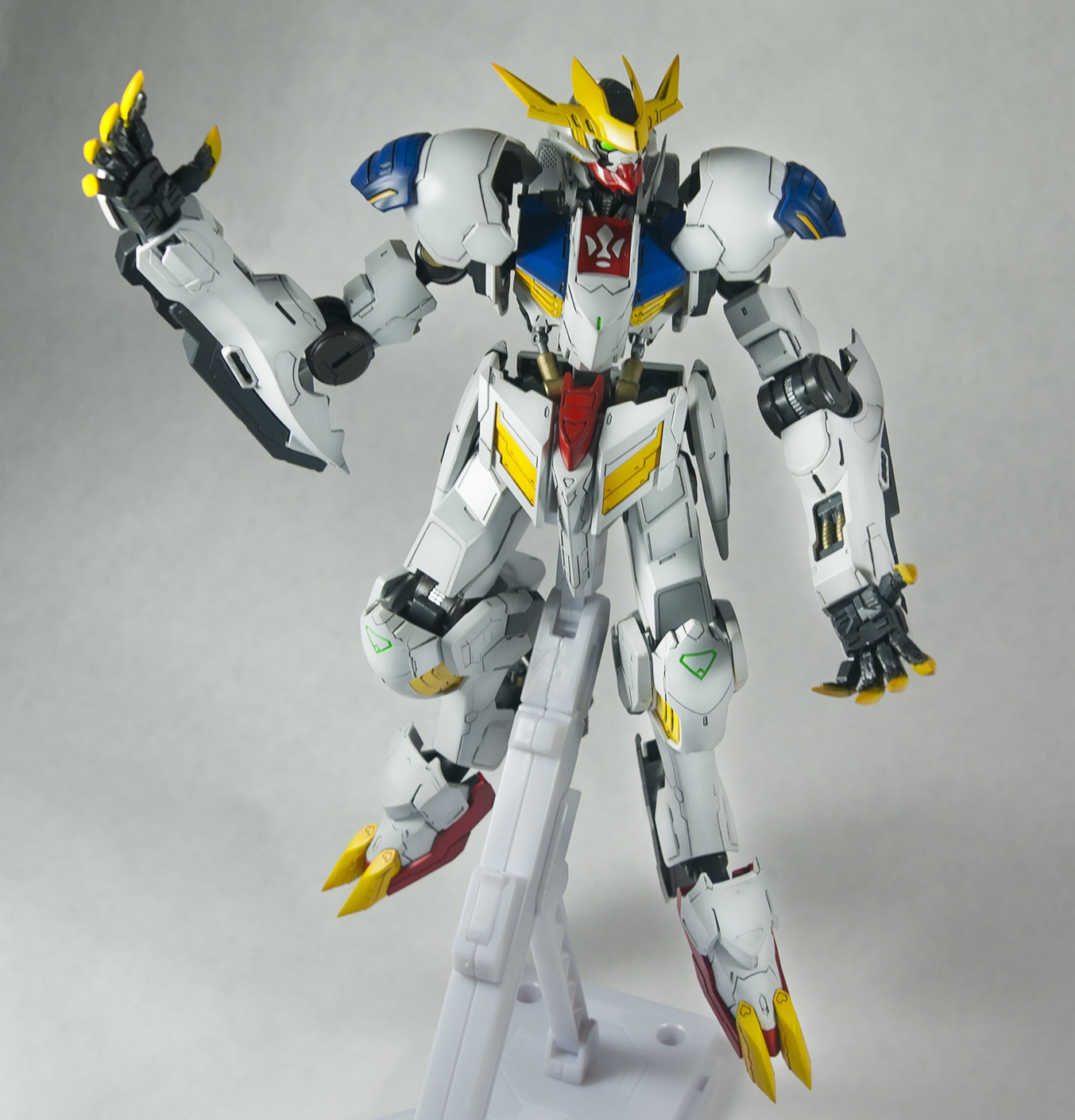 1/100 Full Mechanical Barbatos Lupus Rex_a0055093_08324140.jpg