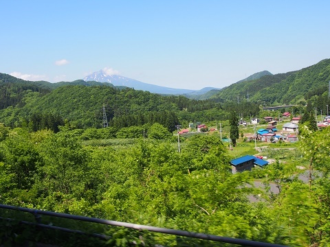 ニシメヤ・ダムレイクツアー～水陸両用バスで津軽白神湖へ～_d0131668_08552795.jpg