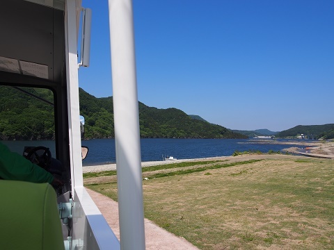 ニシメヤ・ダムレイクツアー～水陸両用バスで津軽白神湖へ～_d0131668_09081011.jpg