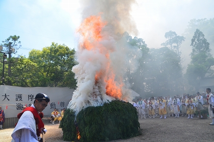 瀧谷不動　春季大祭　祈り②_c0229483_21581569.jpg