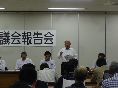 キックオフセミナー　　　議会報告会　　　会派会議_f0019487_19281110.jpg