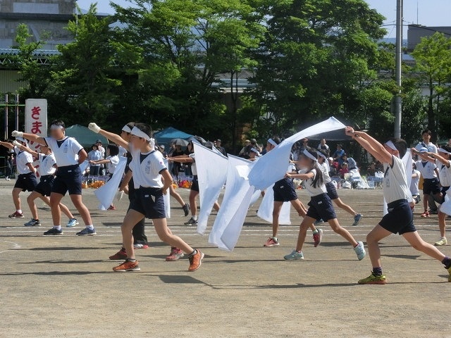 夏が近づいてきた! 今泉小の運動会と吉原二中のプール掃除_f0141310_08413867.jpg