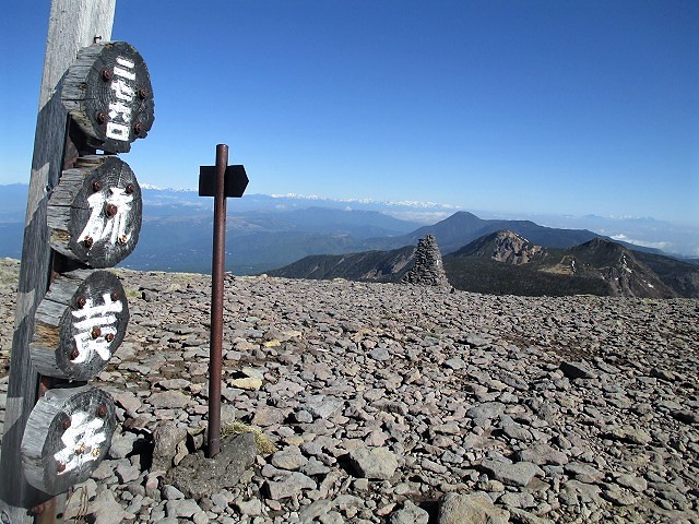 景石（八ヶ岳） 景石（八ヶ岳）