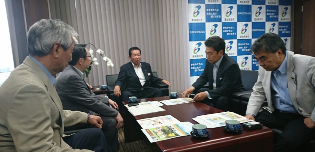 佐々木市長_f0081443_004928.jpg
