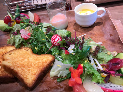 ケヤキカフェin藤崎3階 オニコウベの風に吹かれて 仙台編