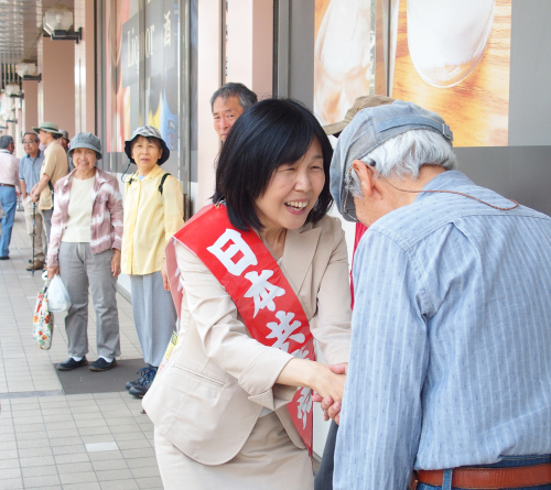 広がる安倍政権への怒り　都議選で審判下そう_b0190576_21212785.jpg