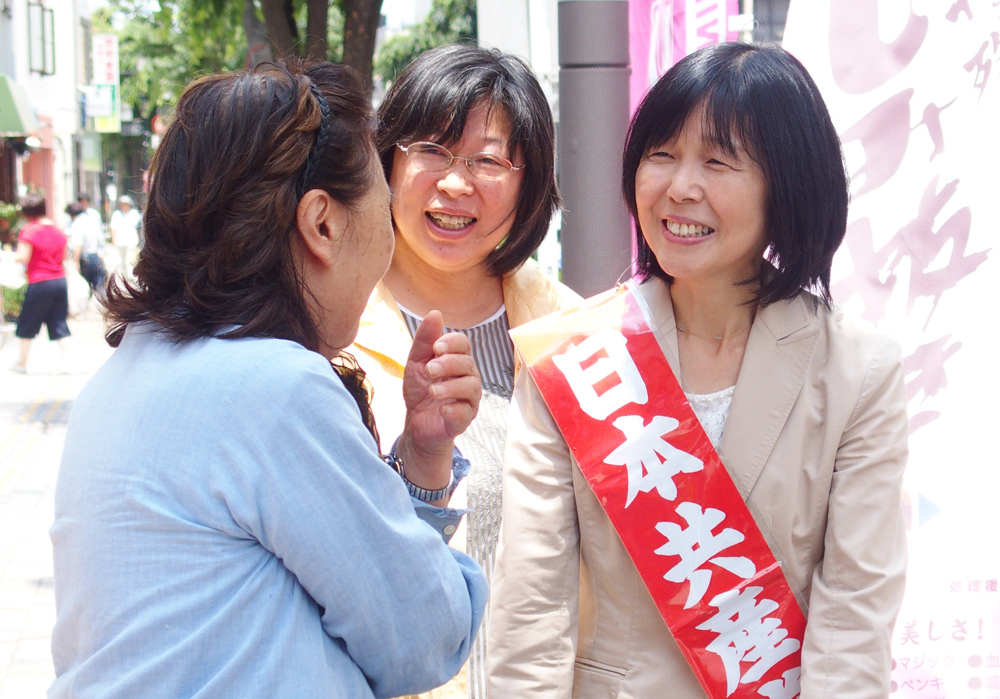 広がる安倍政権への怒り 都議選で審判下そう_b0190576_21213257.jpg