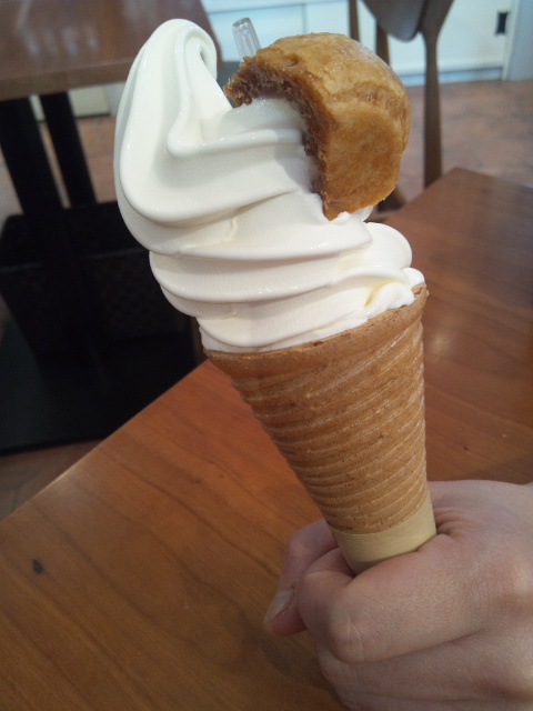 アルパジョン栗生店 ソフトクリーム C b ケーキバイキング ベーグルな日々 アルパジョン栗生店 ソフトクリーム C b ケーキバイキング ベーグルな日々