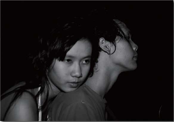 志賀理江子氏 写真集「Blind Date」_b0187229_19101972.png