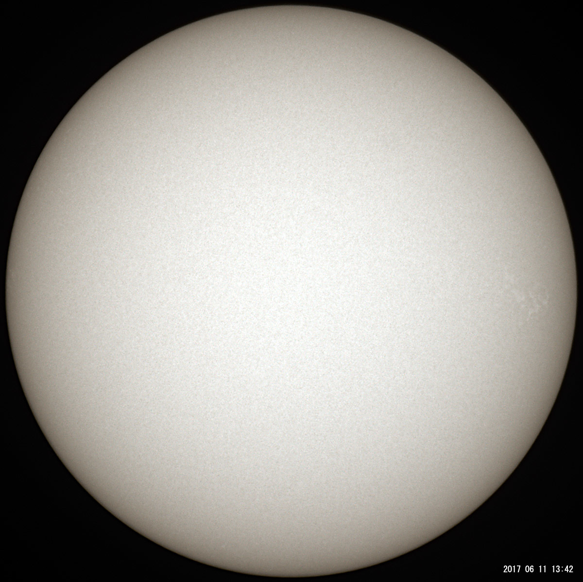 6月11日の太陽_e0174091_14261489.jpg