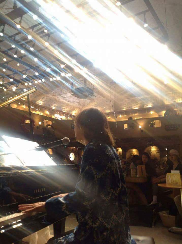 満員御礼!カーデンライブ!!_f0373339_1342597.jpg