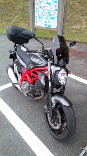 SUZUKI GLADIUS 400 ABS : カズやんのDOGMATIC TOYBOX