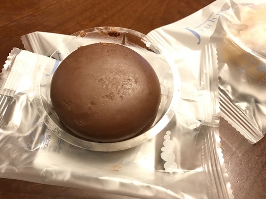 「八幡平の樹氷」は 盛岡のお菓子♪_c0212604_6374394.jpg