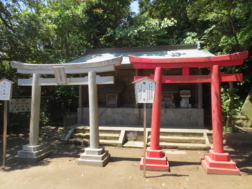 鎌倉ライド＆ハイク　3　小動神社、江ノ電など_c0337875_22521174.jpg