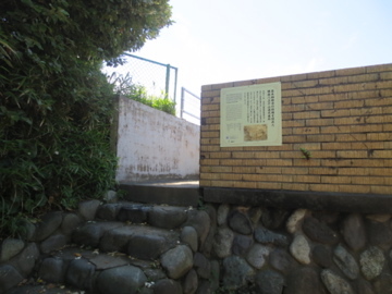 鎌倉ライド＆ハイク　3　小動神社、江ノ電など_c0337875_22524883.jpg