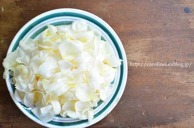 モイストポプリ　　My Garden Roses & Moist Pot-pourri Making_d0025294_16522426.jpg