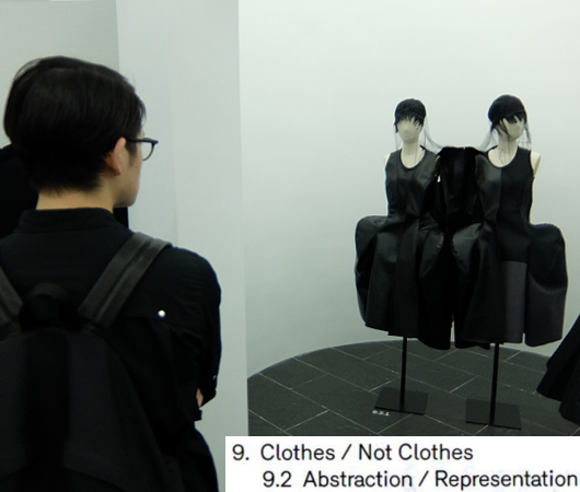 Kawakubo’s collections: 9. Clothes/Not Clothes （9.5 Fact/Fictionまで）_b0007805_4125585.jpg