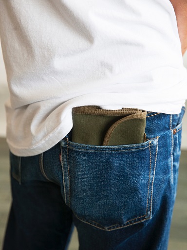 Storage Wallet_d0160378_20434779.jpg