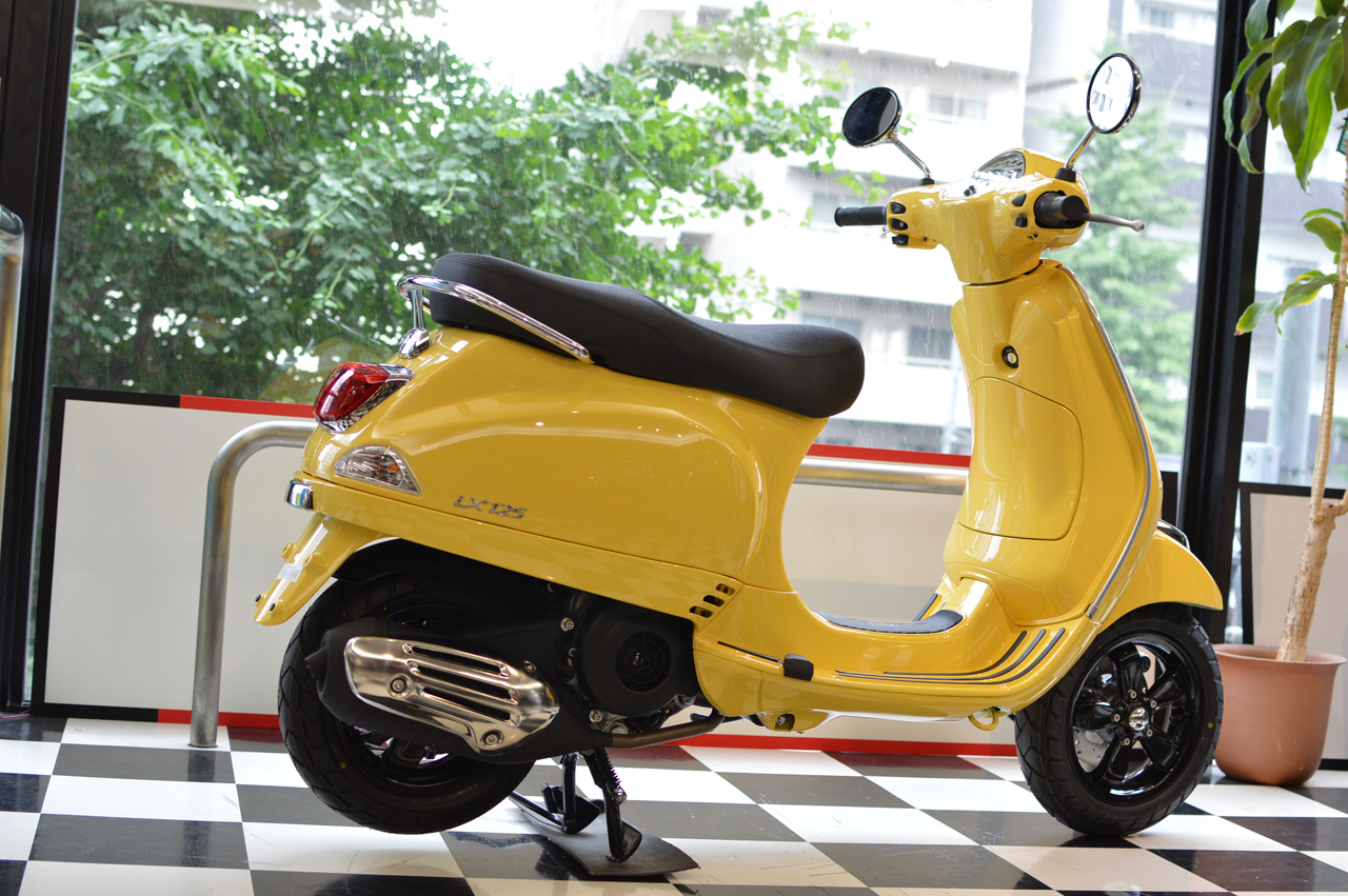 ベスパ Lx125ie yellow