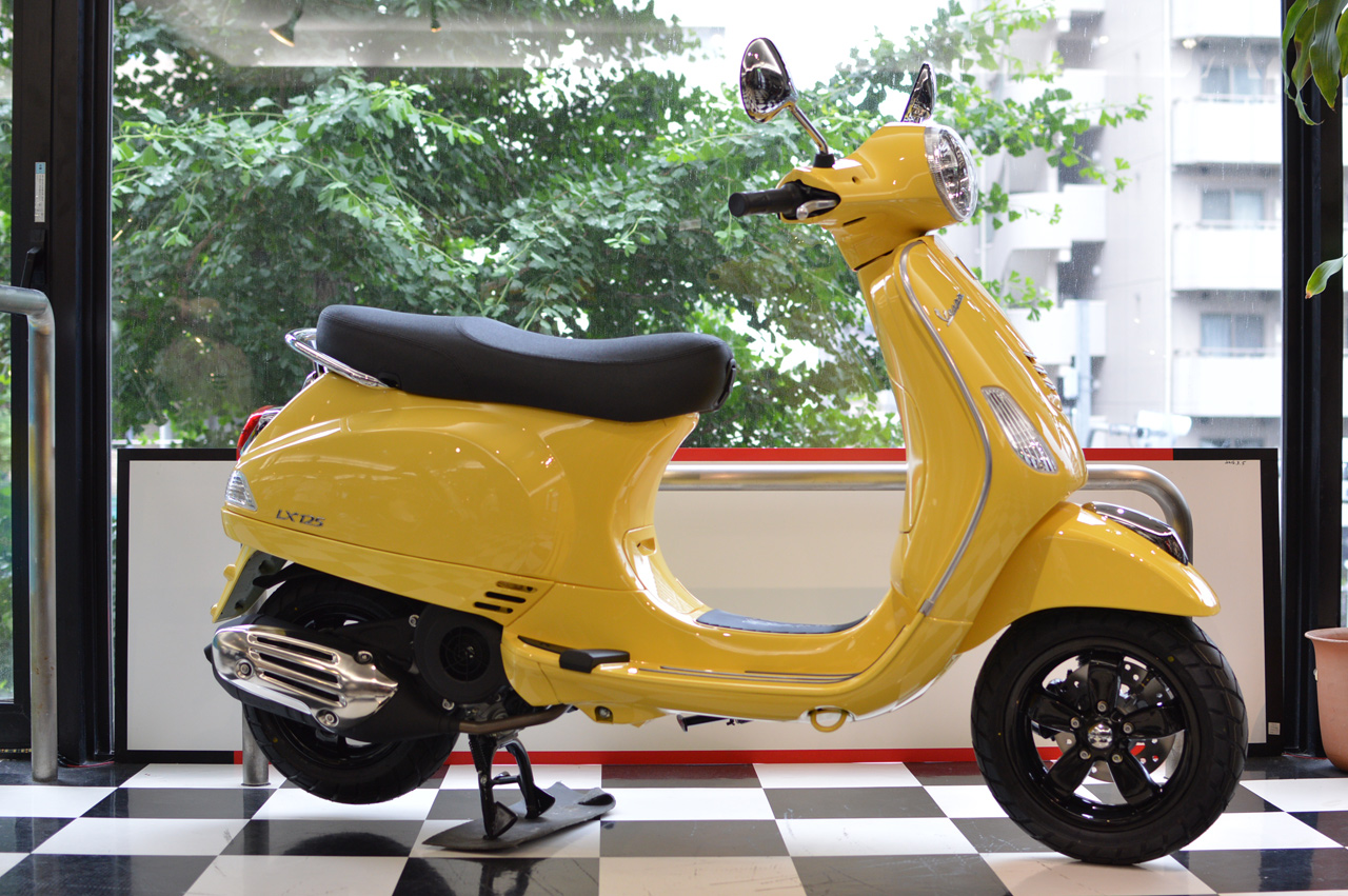 ベスパ　LX125I-Get　ライムイエロー　入荷♪_d0099181_203195.jpg