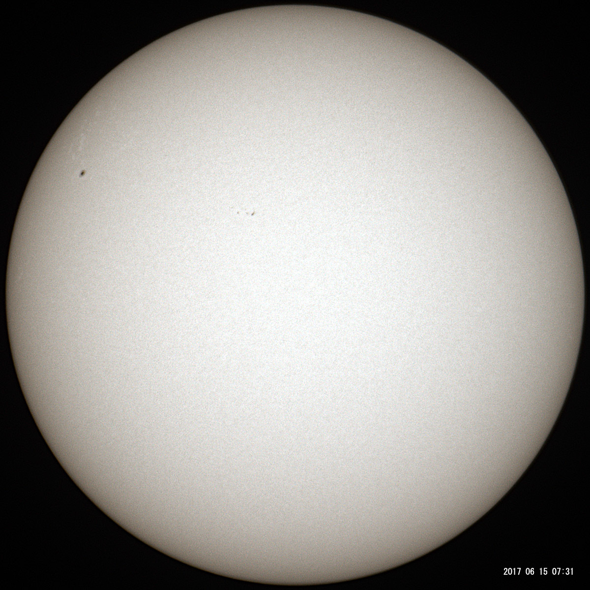 6月15日の太陽_e0174091_16031976.jpg