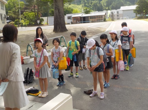 ４年生 社会科見学 米沢市立三沢東部小学校公式ブログ